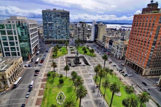 Parque Rodó: Natureza e Lazer à Beira-Mar - inspiração 1