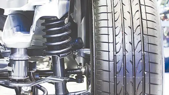 O Teste do 'Balanço': Verificando a Firmeza da Suspensão Manualmente - inspiração 2