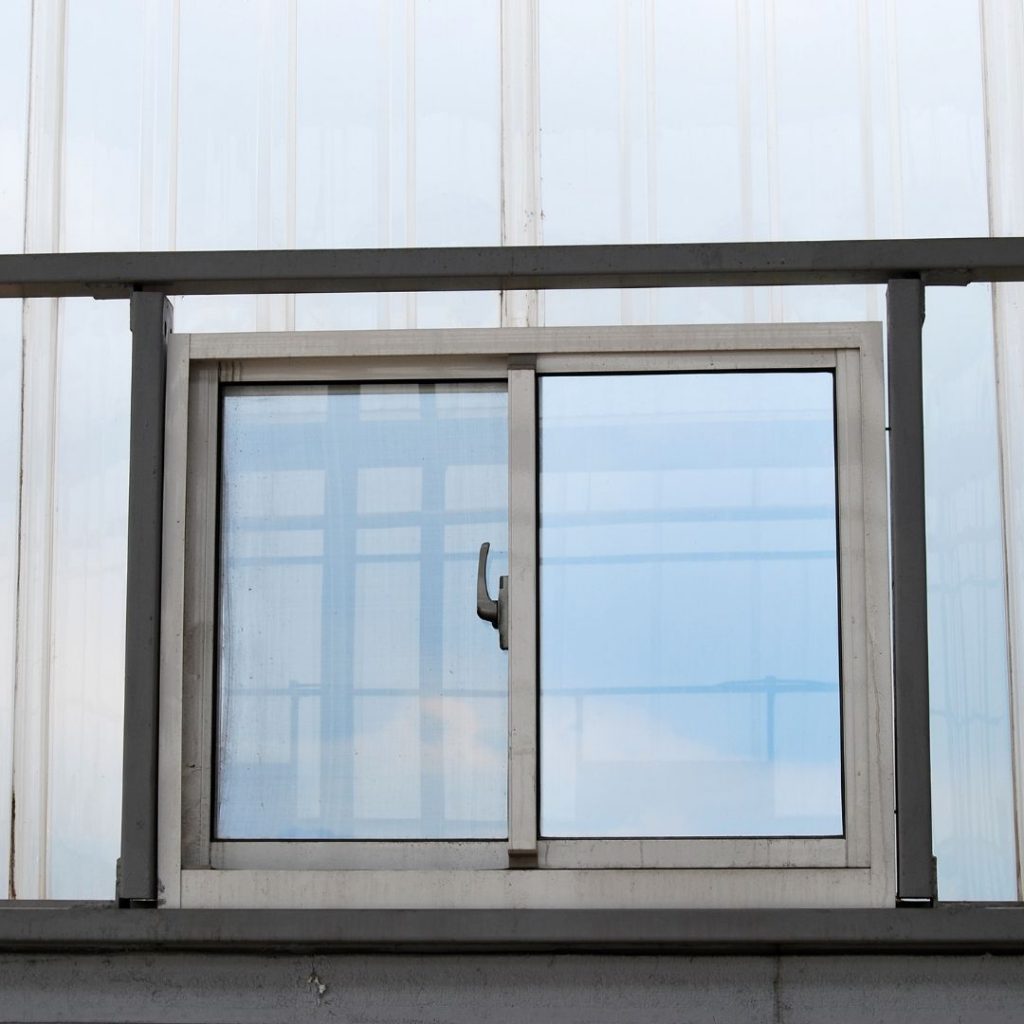 Alinhamento Perfeito: Posicionando a Janela no Batente - inspiração 2