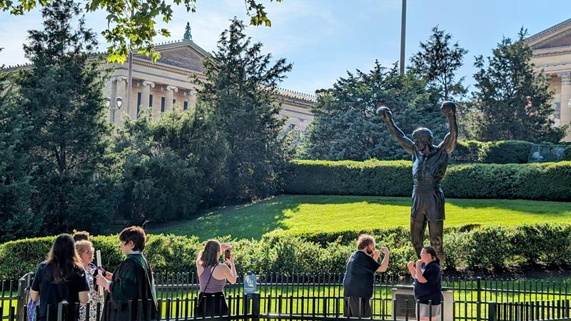 Mergulhando na Cultura Pop: O Museu de Arte de Rua (Mural Arts Program) - inspiração 1
