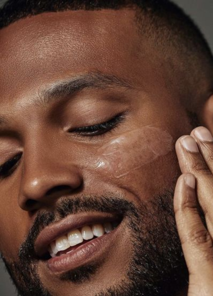 Maquiagem Para Homens: Disfarçando a Oleosidade com Inteligência - inspiração 2