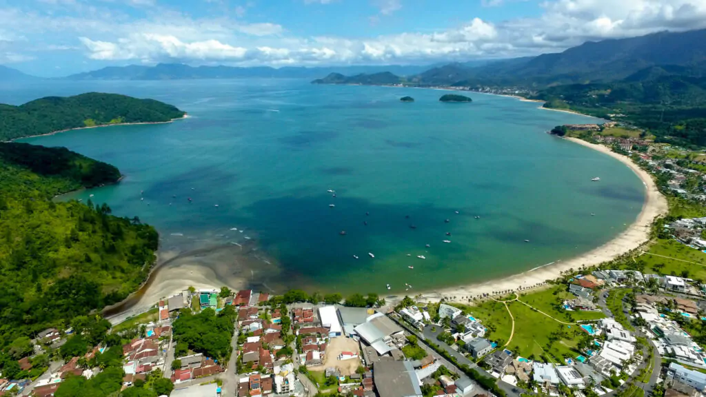 Maresias: O Point de Jovens e Surfistas com Vida Noturna Vibrante - inspiração 2