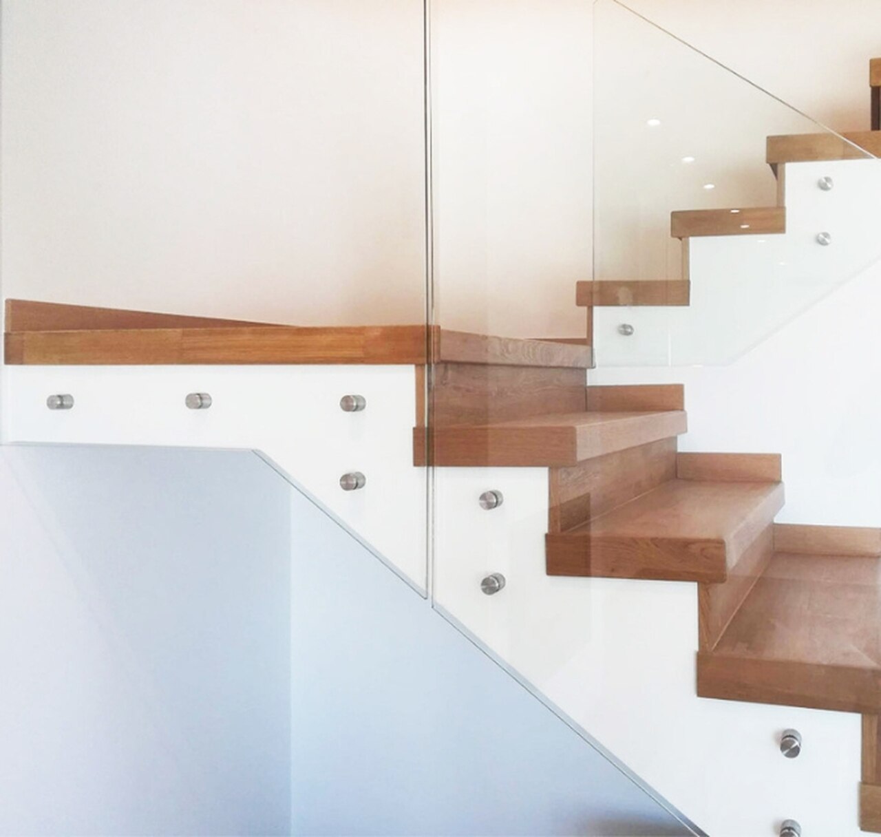 Iluminação Estratégica: Valorize Sua Nova Escada - inspiração 1