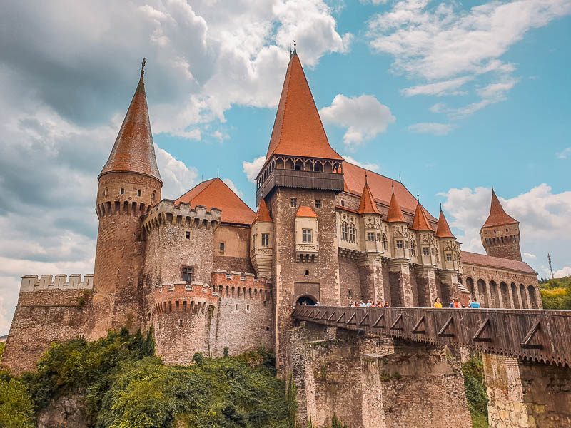 Dicas de Segurança e Etiqueta para Viajantes - inspiração 1