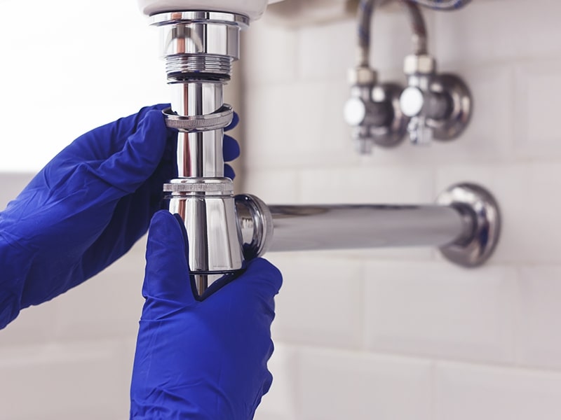 Sifão Flexível: Solução Rápida para Espaços Apertados - inspiração 1