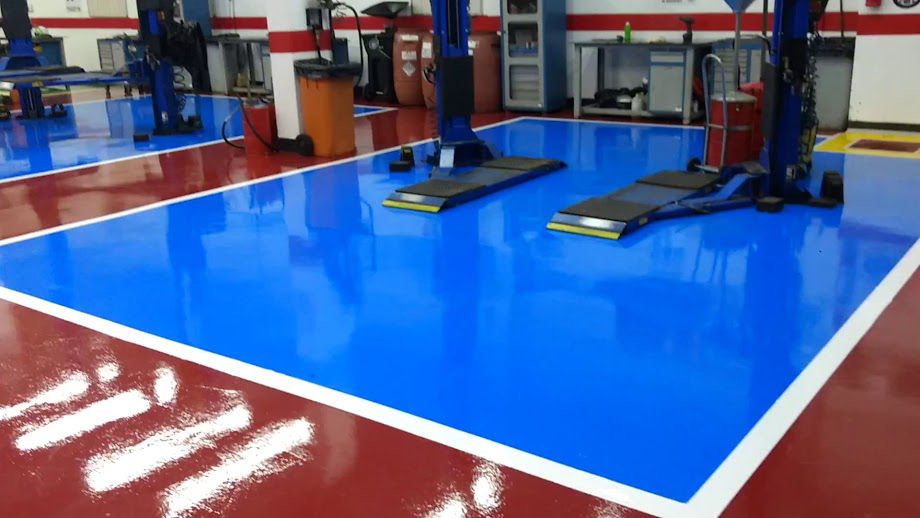 Entendendo a Tinta Epóxi: O Que Ela Realmente Faz Pelo Seu Piso? - inspiração 2