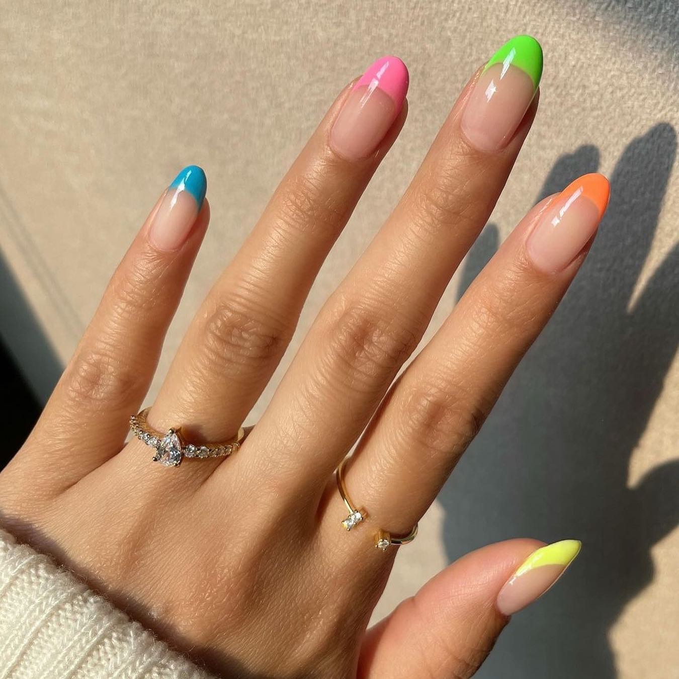 A Psicologia das Cores nas Unhas: Como o Tom Certo Transforma Seu Look - inspiração 1
