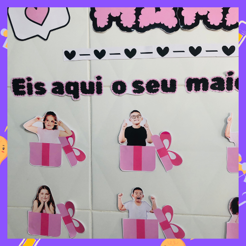 painel dia das mães com fotos ou flores qual melhor