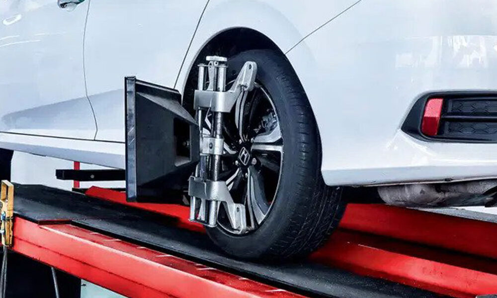 Os perigos de não fazer o alinhamento e balanceamento do seu carro