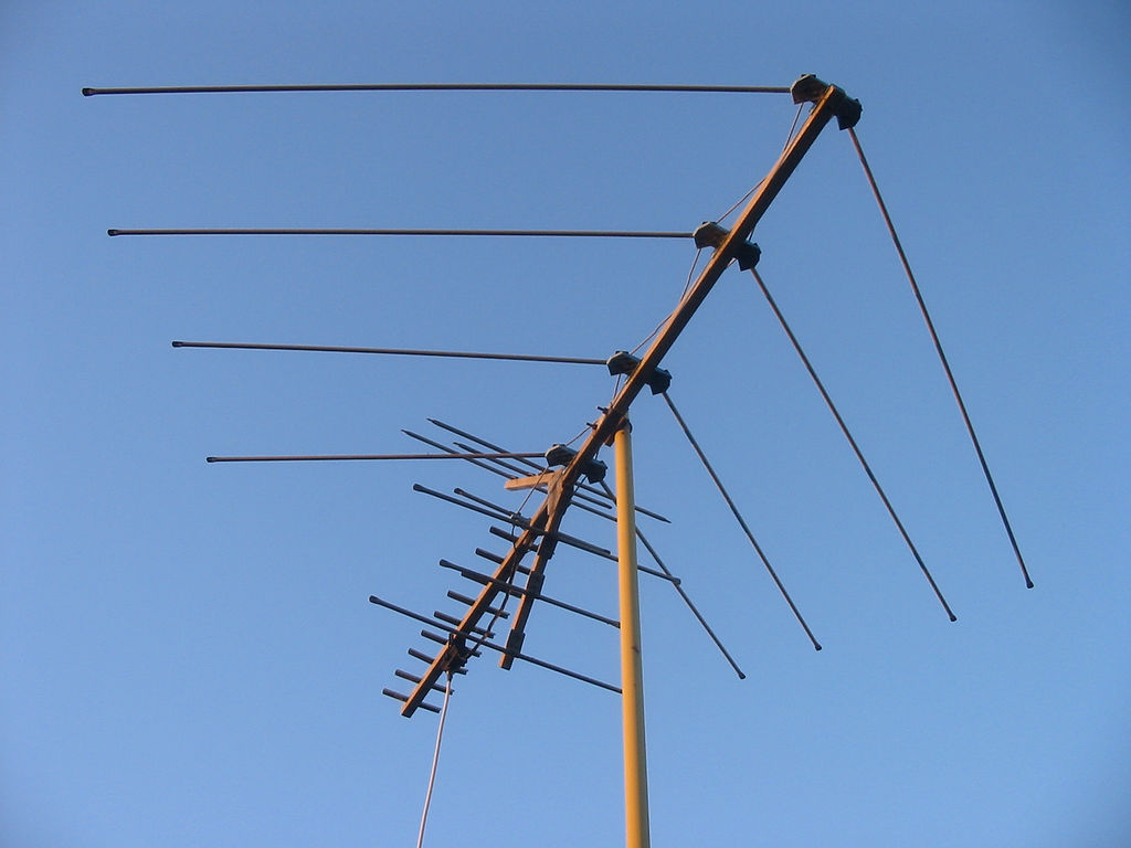 Guia Completo: Antena Digital Interna vs. Externa