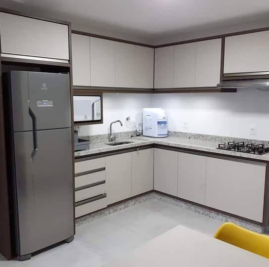 MDF ou Compensado? O Guia Definitivo para Escolher o Material do seu Móvel Planejado