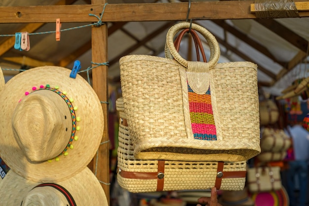 Artesanato Rural: 10 Ideias de Peças para Vender em Feiras Locais