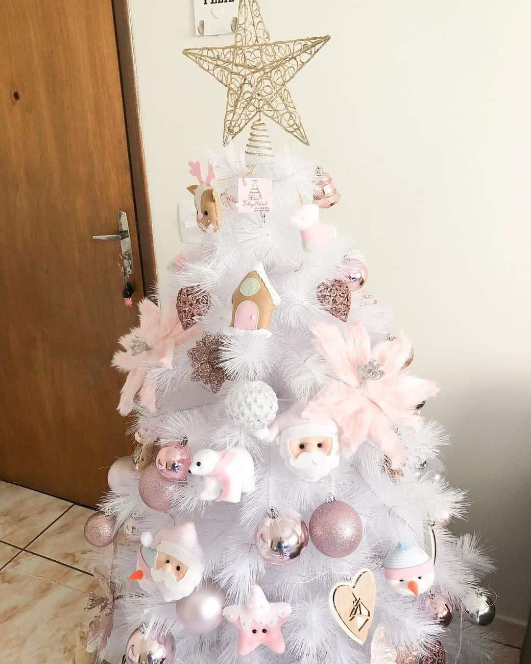 arvore natal rosa vs branca qual escolher