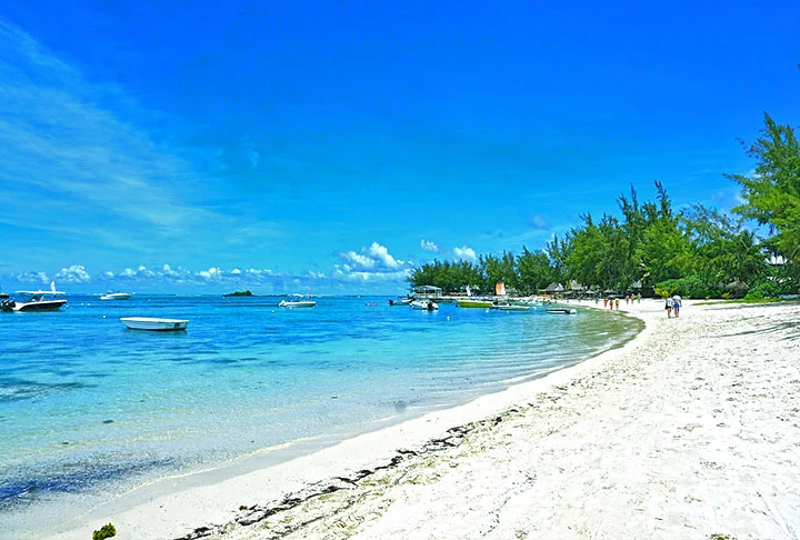 Palawan: Explorando os Rios Subterrâneos e Falésias de Calcário