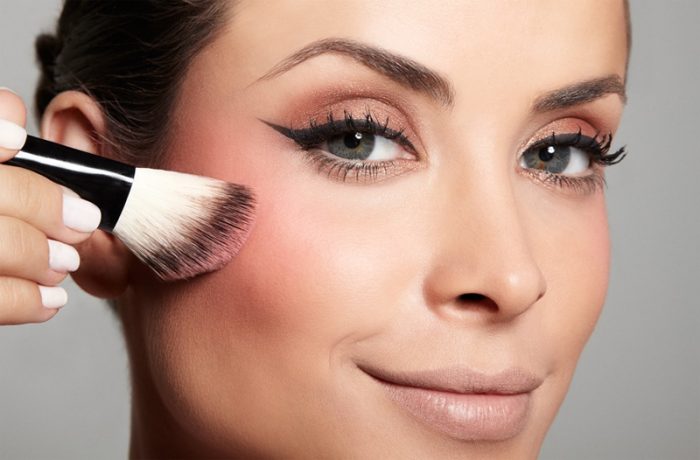 Skincare Essencial: Preparação da Pele para uma Maquiagem Perfeita