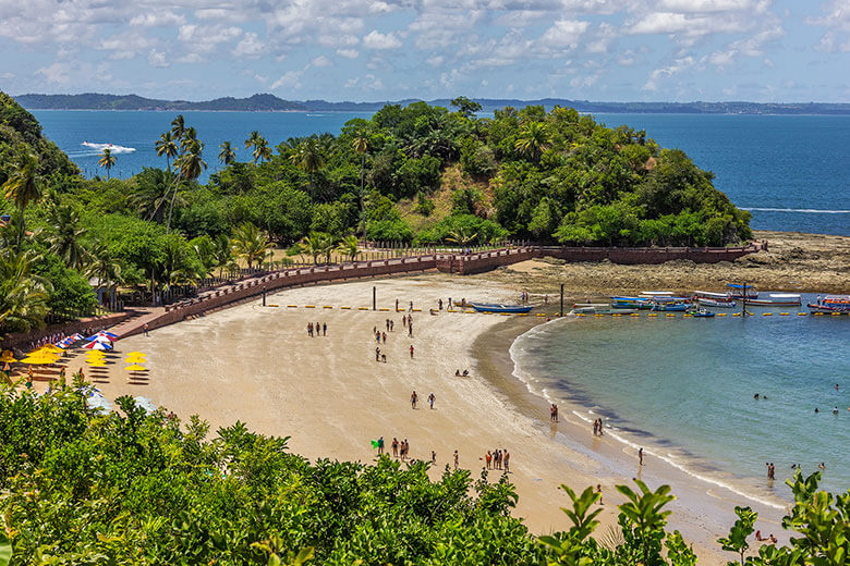 Aventuras Subaquáticas: Melhores Praias da Bahia para Mergulho e Snorkel