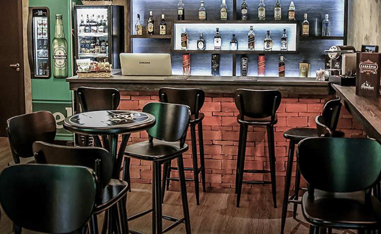 cores que estimulam o apetite em restaurantes