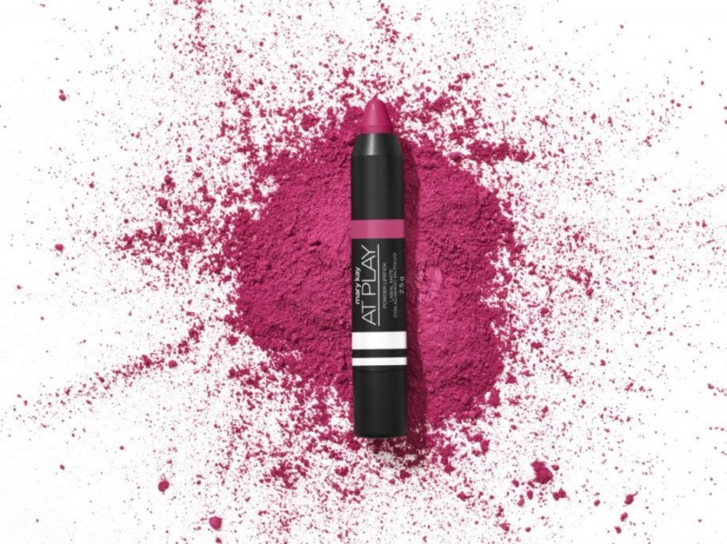 Batom Cremoso vs. Batom Matte: Qual o Melhor para Você?