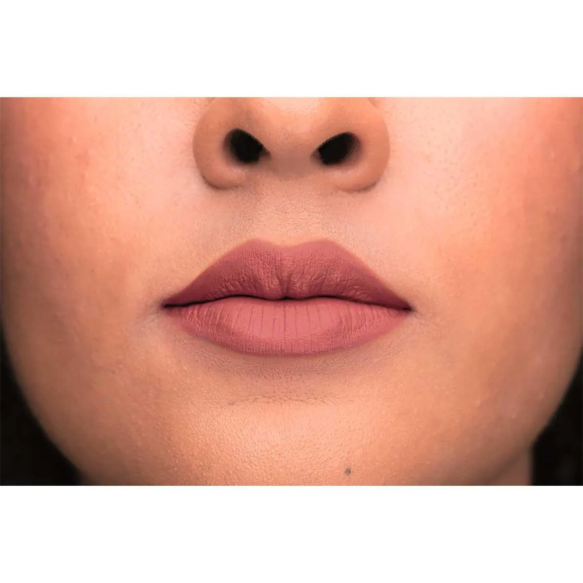 Rosa Retrô vs. Rosé Vintage: Qual Batom Eudora Escolher?