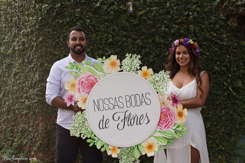 bodas de rosas vs bodas de ouro decoração