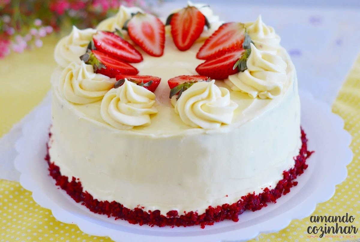 naked cake de morango