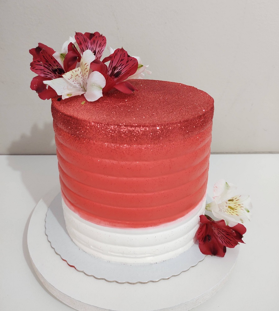 bolo decorado com flores