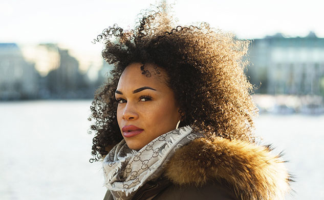 Guia completo de shampoos para cabelo fino: volume e leveza