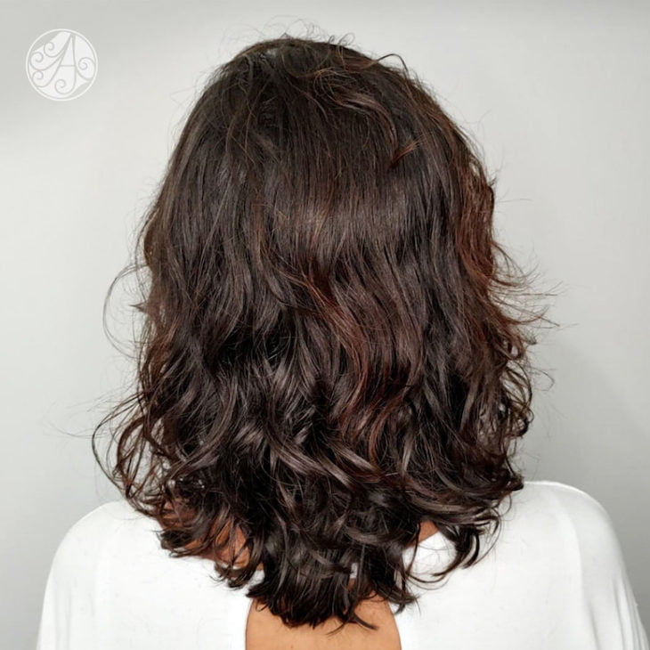 cabelo ondulado feminino