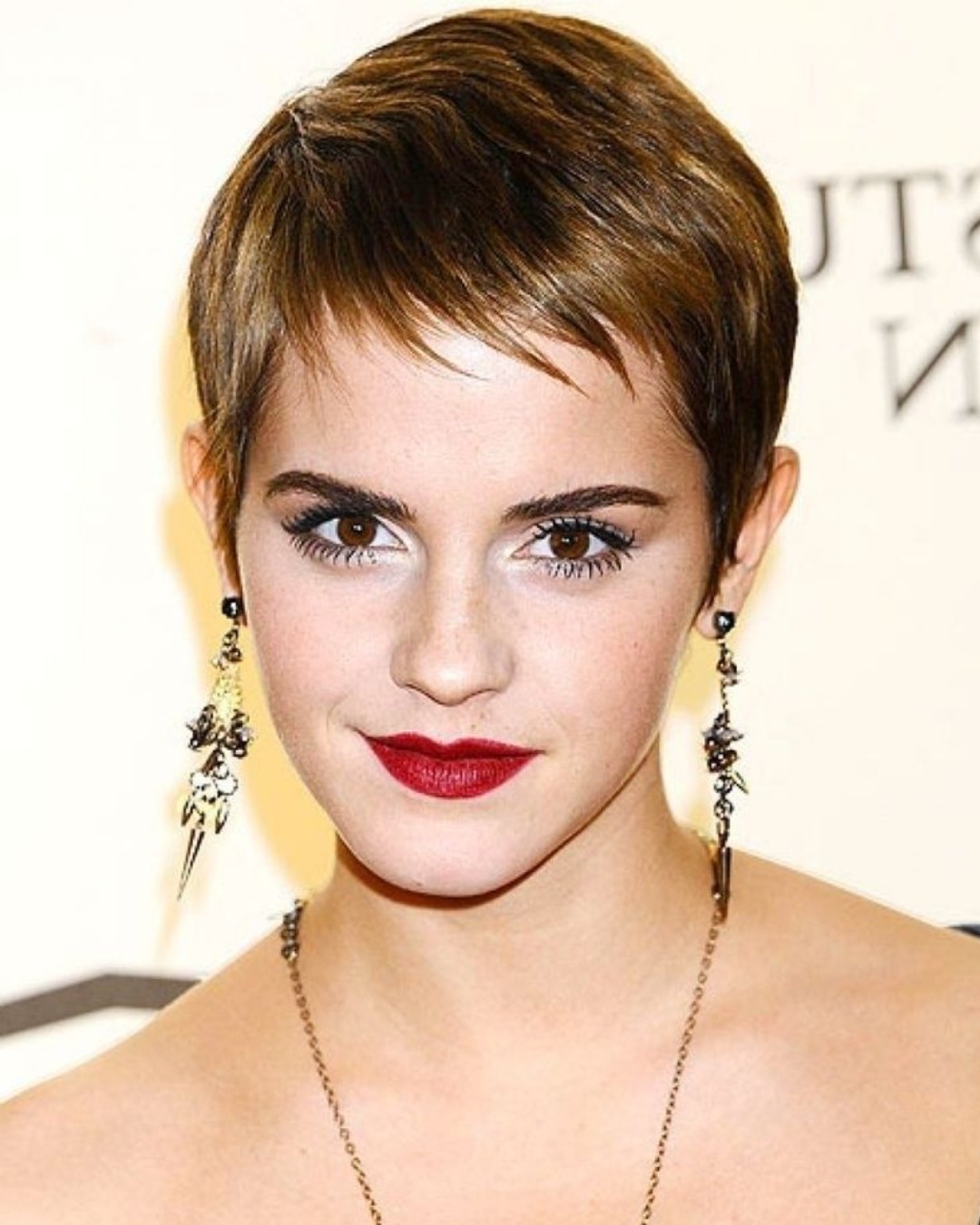 cabelos curtos repicados