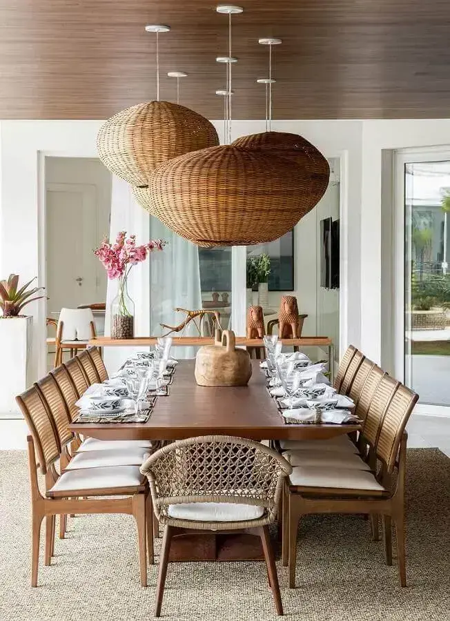 Como escolher a poltrona decorativa ideal para sua sala de estar