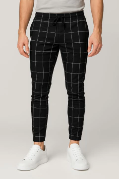 Tendências de Calça Xadrez 2025-2026: Modelagens e Cores em Alta