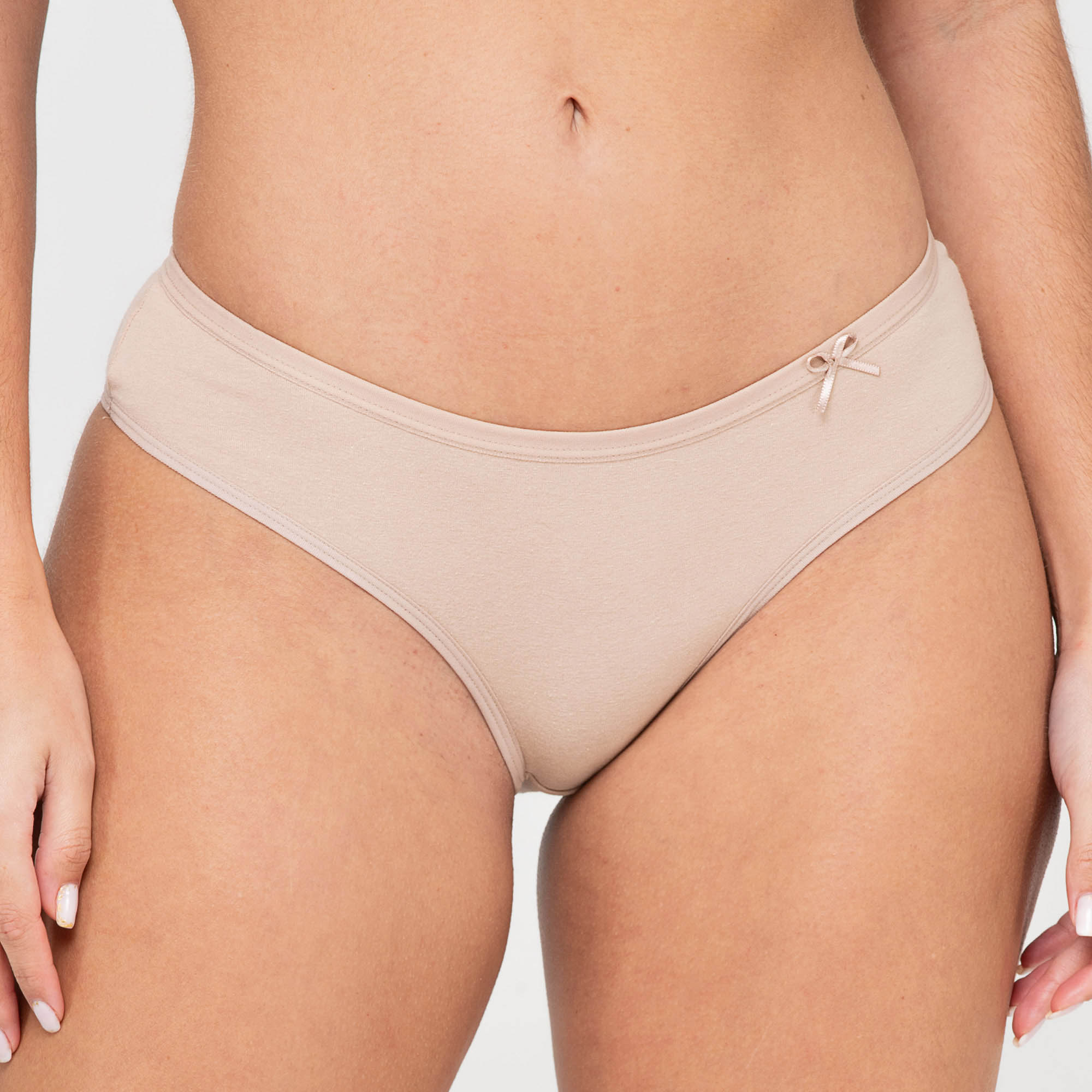 Triumph e Love Secret: As Melhores Marcas de Calcinha Cavada; 4. Calcinha Cavada de Algodão vs. Modal: Qual a Melhor Opção?; 5. Desvendando a Calcinha Cavada: Modelos