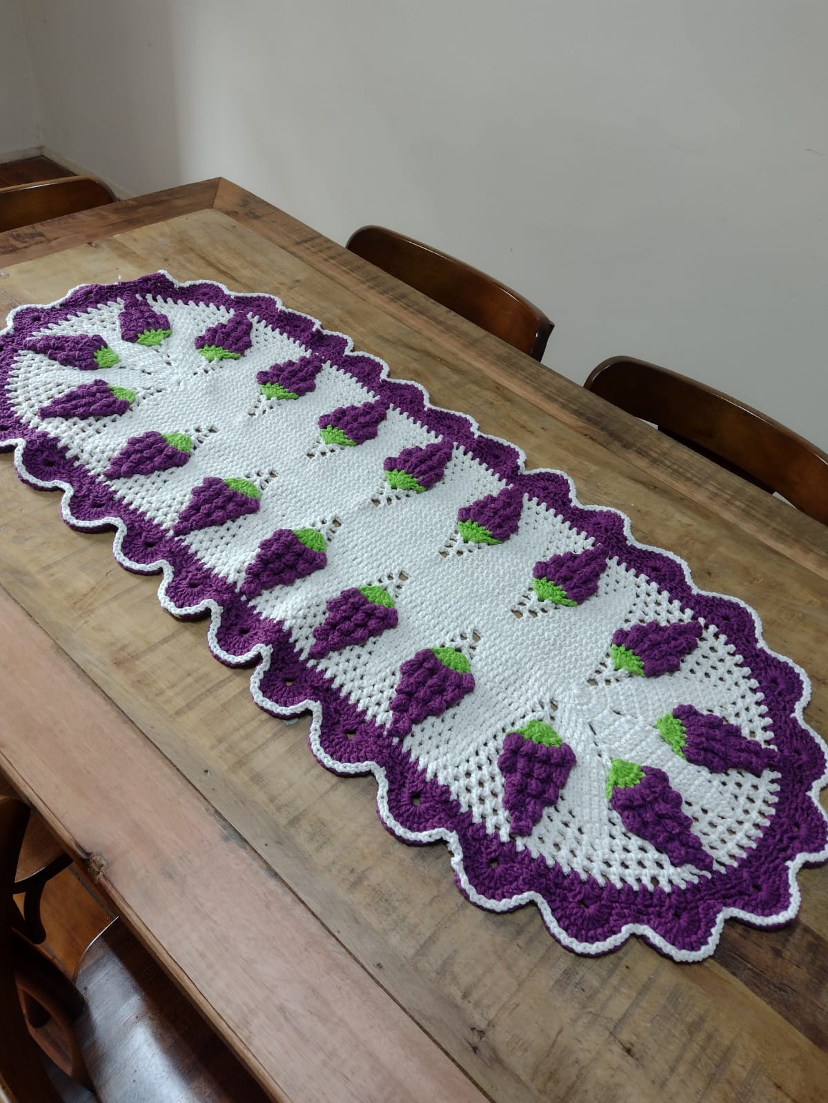 caminho de mesa de crochê novo