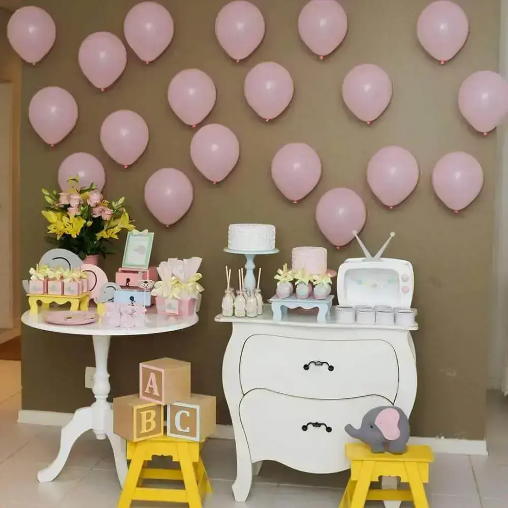 decoração chá de bebê menina tema nuvens
