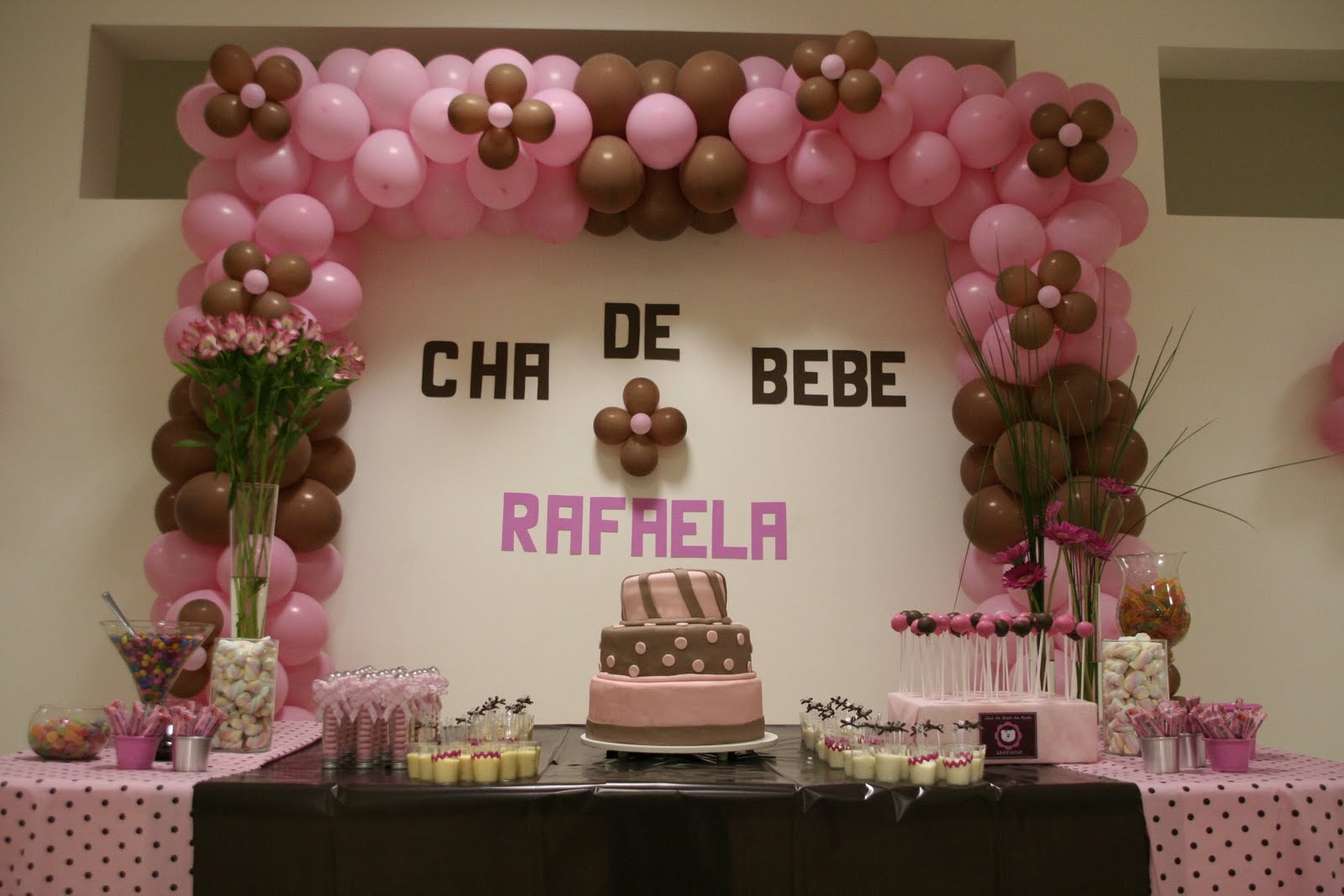 decoração chá de bebê menina minimalista