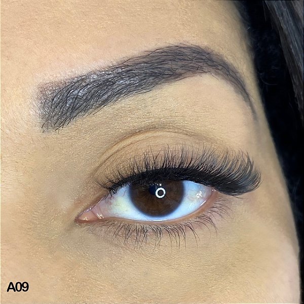 Volume Brasileiro vs. Fio a Fio Clássico: Qual a Melhor Técnica para Você?