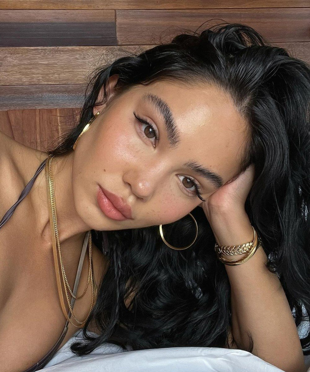 Durabilidade e Manutenção: Tudo Sobre Extensão de Cílios Volume Brasileiro