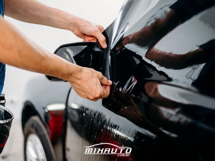 como aplicar insulfilm no carro