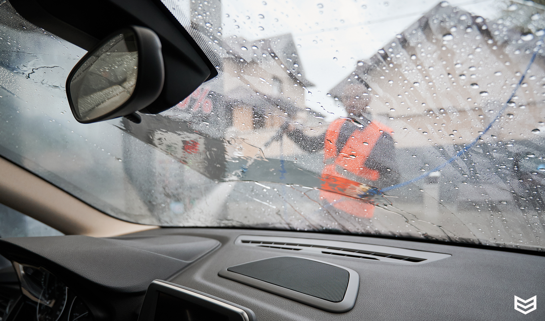 como desembaçar o para-brisa traseiro