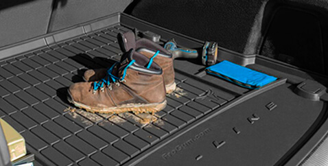 Tapetes Automotivos de Borracha vs. Carpete: Qual o Ideal para Seu Estilo de Vida?