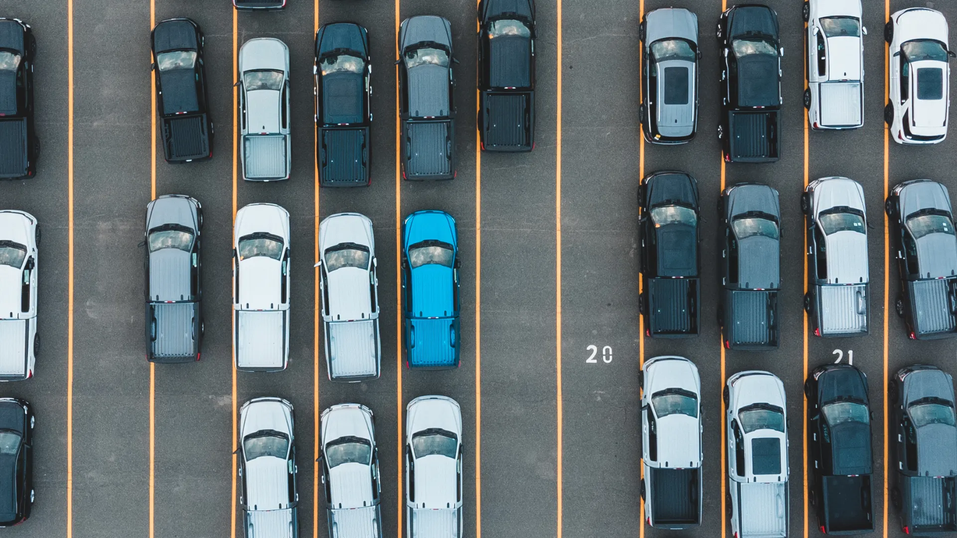 como estacionar em vagas apertadas