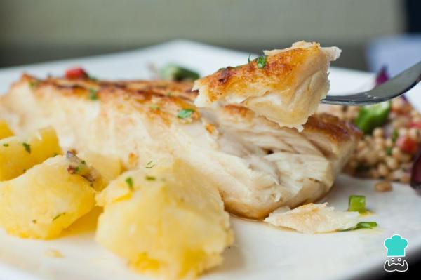 como evitar que assa peixe pintado desbote