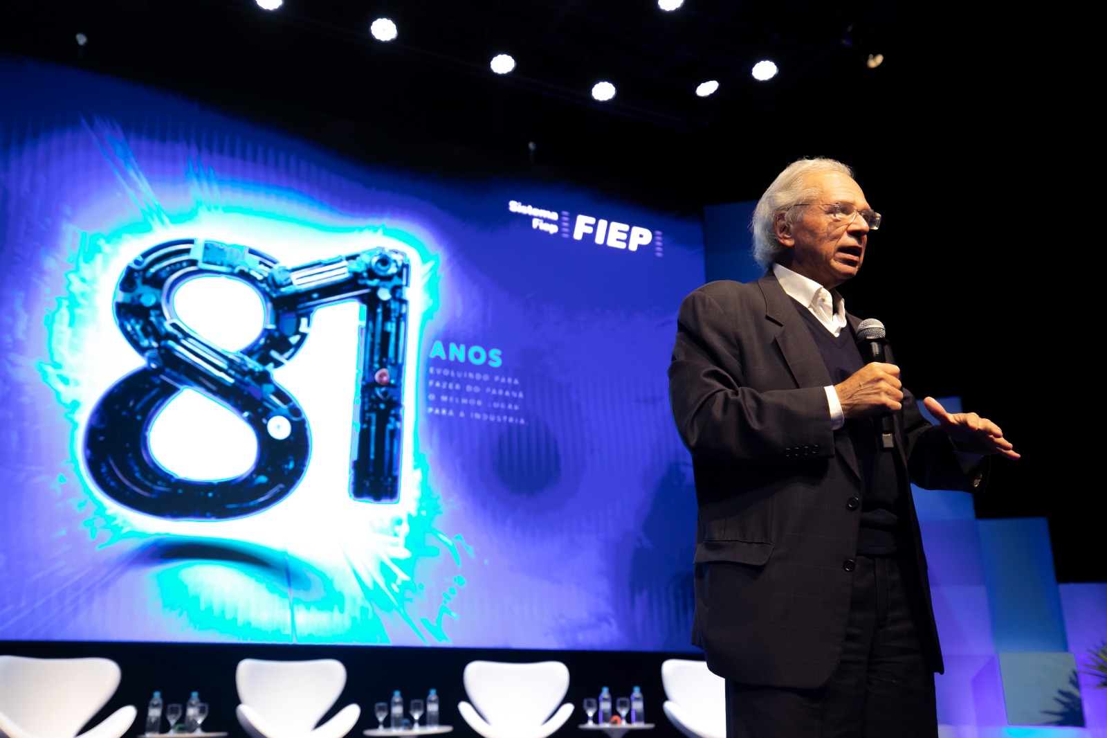 Fatoração e Divisores: Tudo sobre o número 81