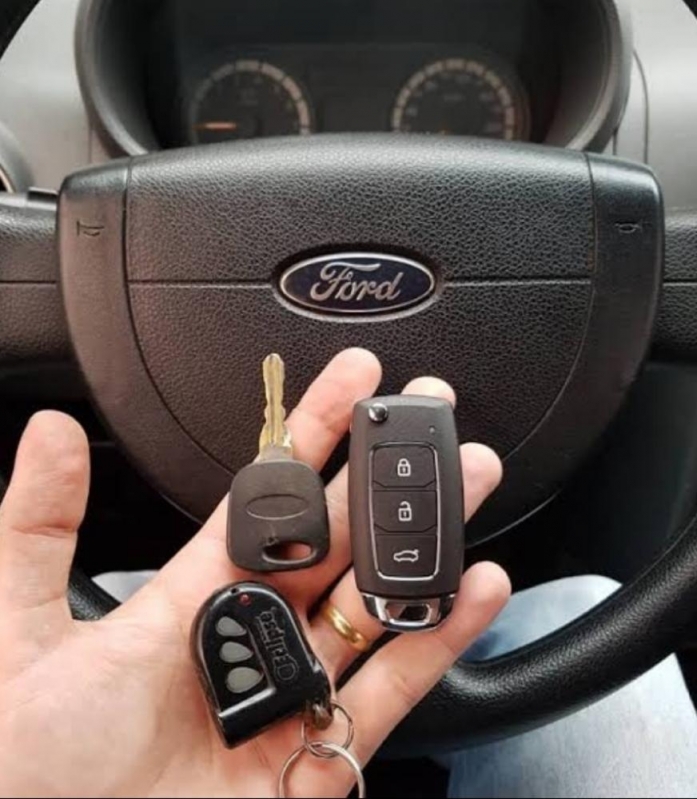 Guia Completo: Entenda os Tipos de Chaves Automotivas e Seus Custos