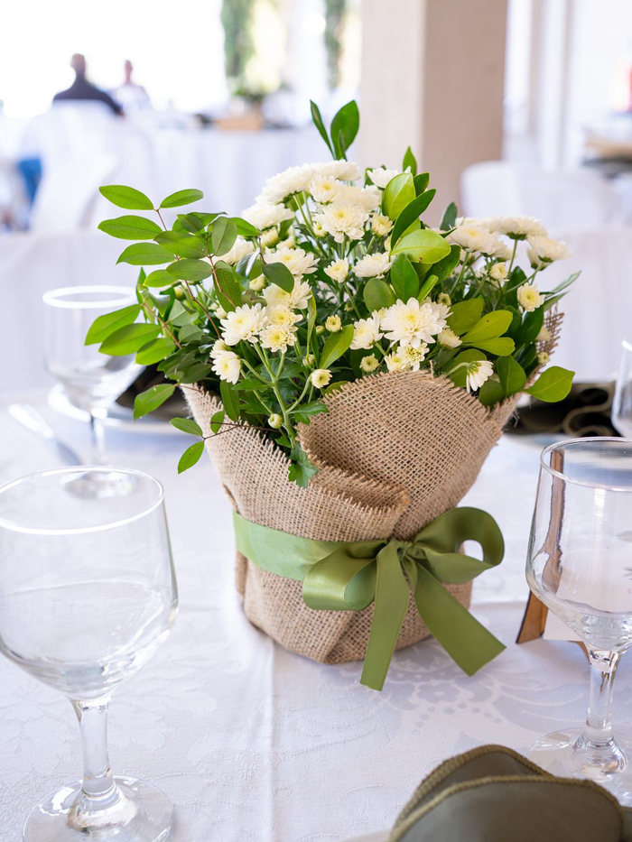 como fixar folhagens espuma floral arranjo casamento