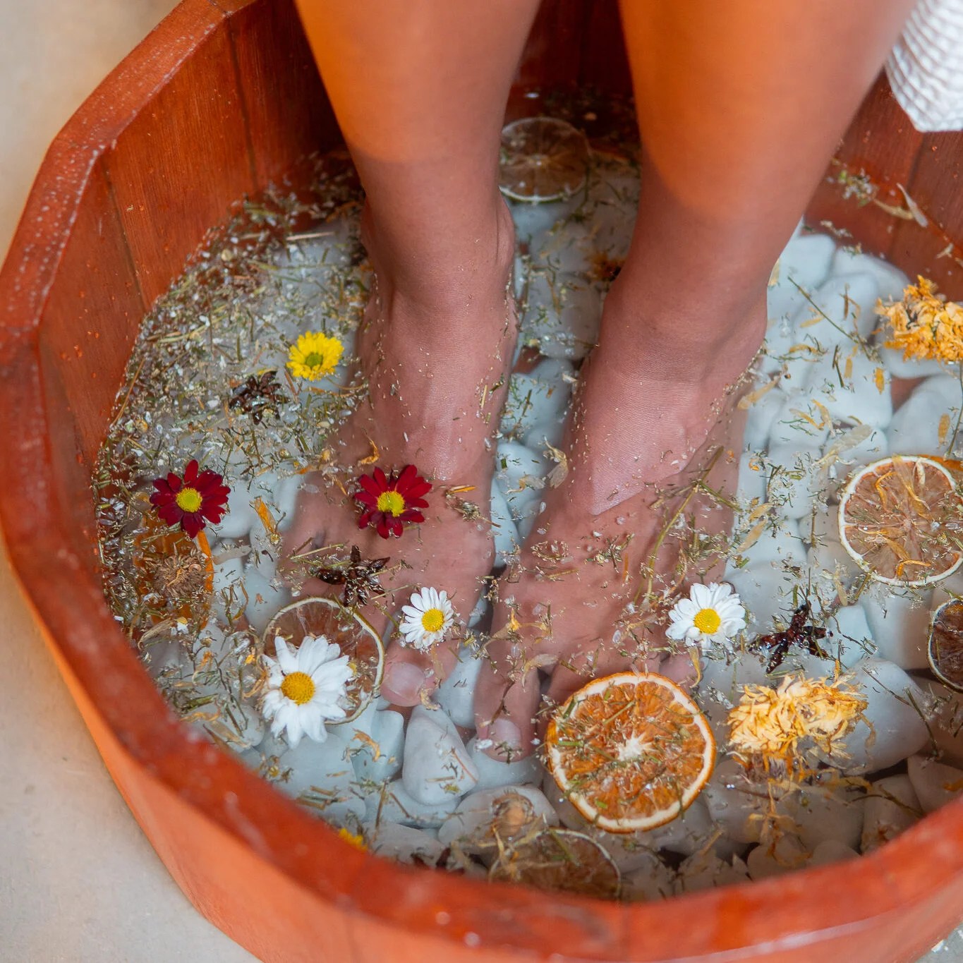como fazer escalda pés