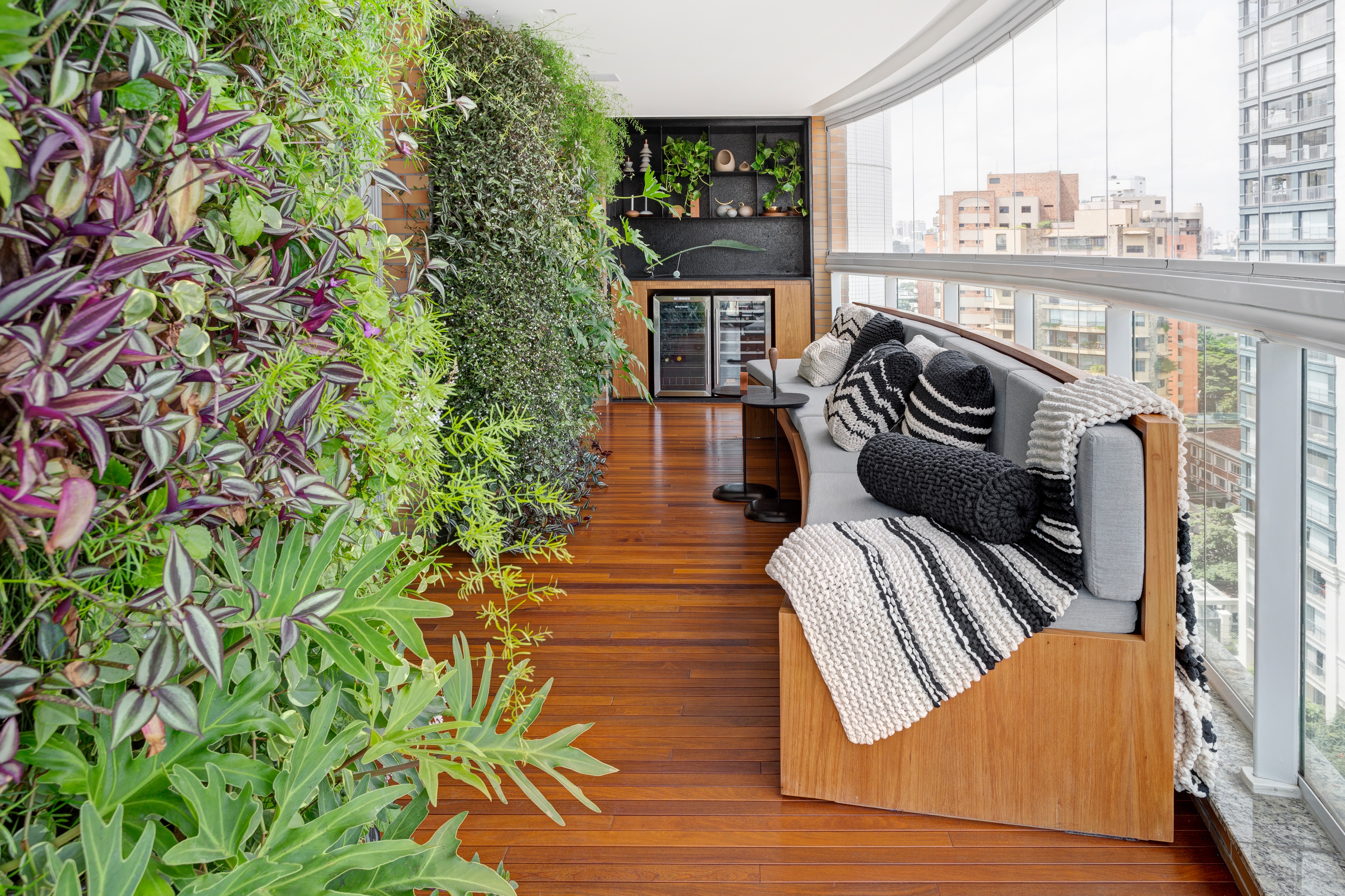 quanto custa fazer jardim vertical em apartamento