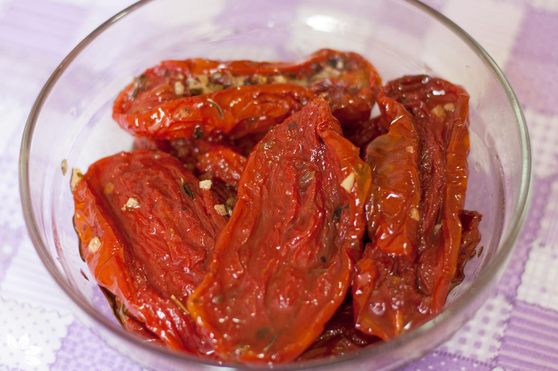 como fazer tomate seco