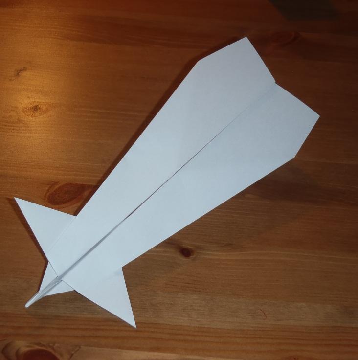 A Ciência por Trás do Avião de Papel Perfeito