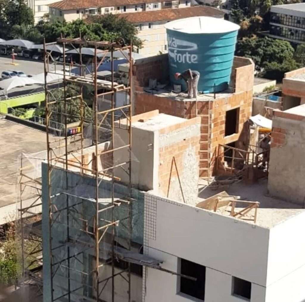 como instalar caixa d água